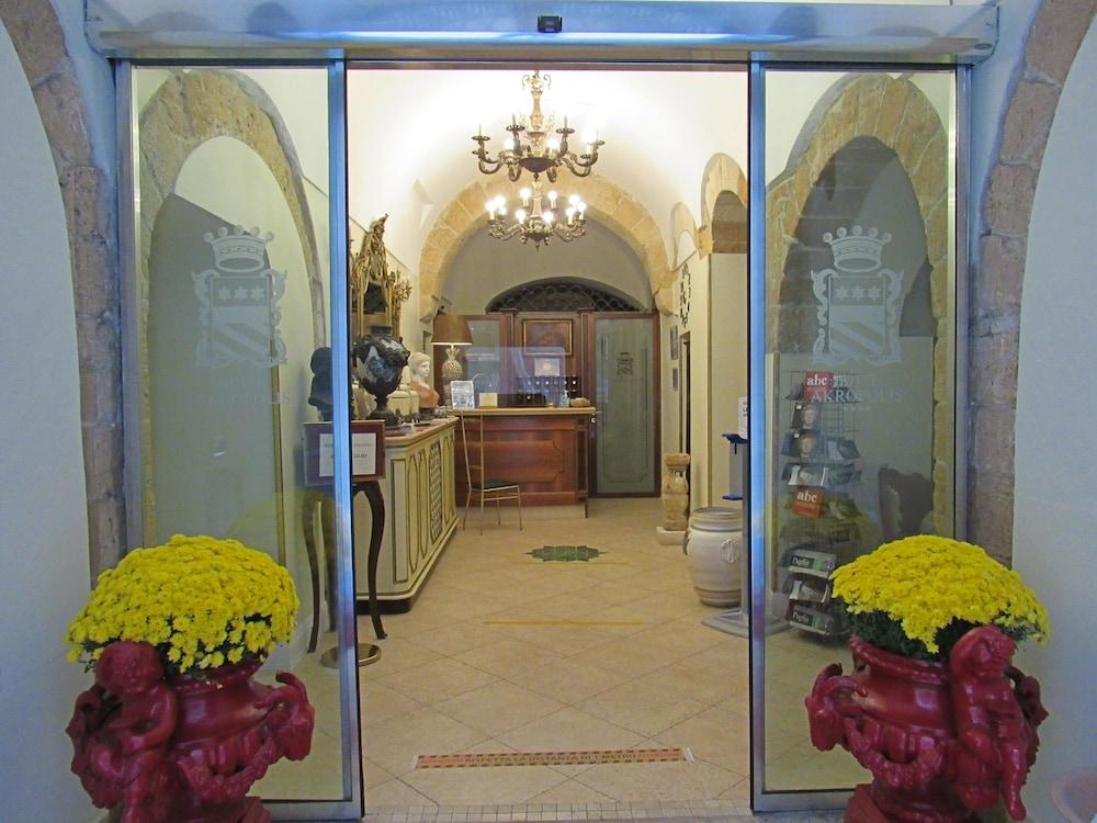 Hotel Akropolis - Museum Hotel Taranto Ngoại thất bức ảnh