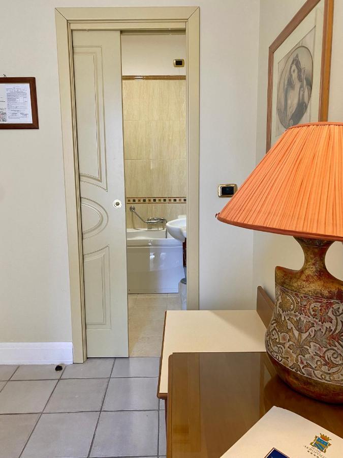 Hotel Akropolis - Museum Hotel Taranto Ngoại thất bức ảnh