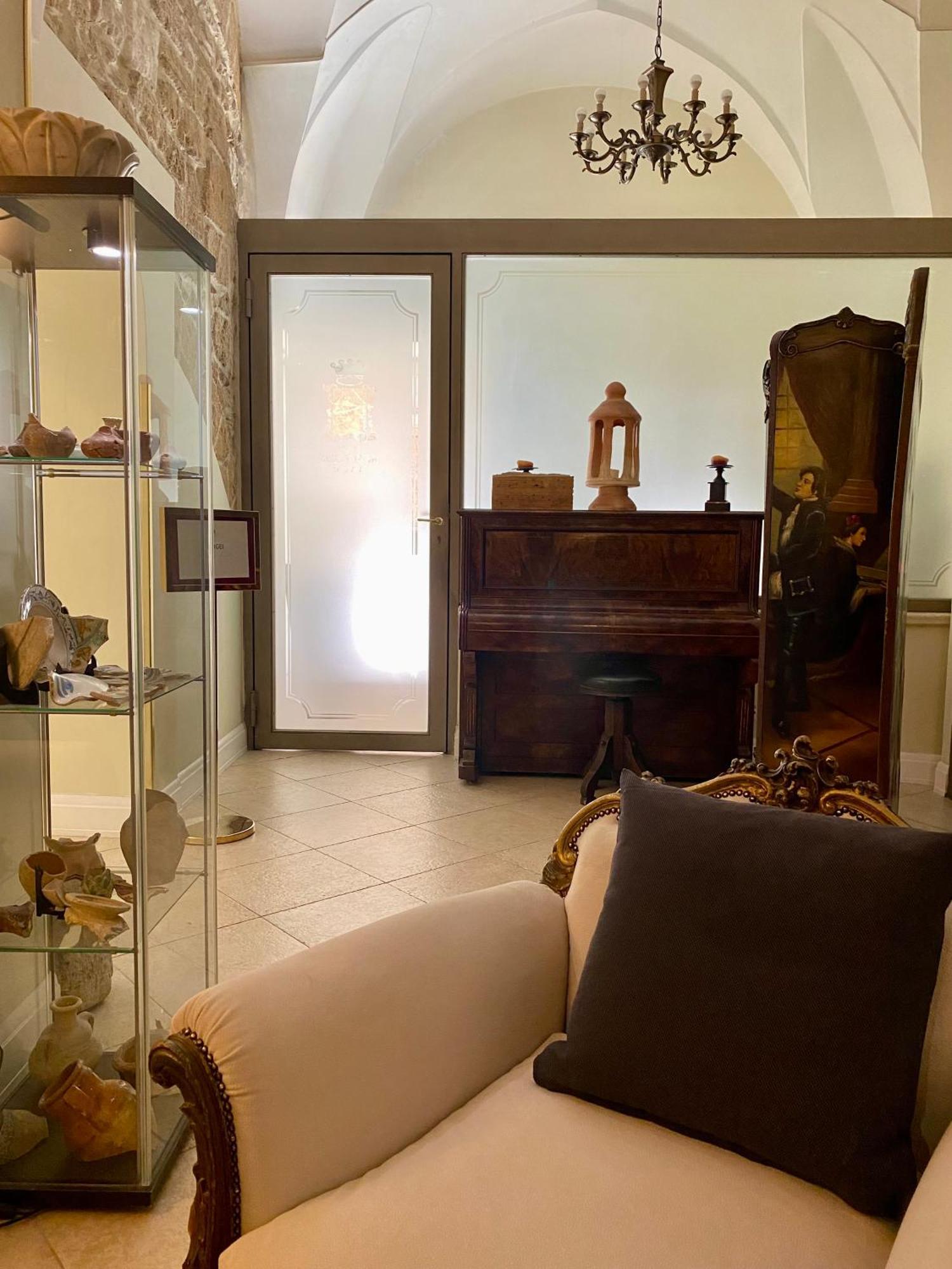 Hotel Akropolis - Museum Hotel Taranto Ngoại thất bức ảnh